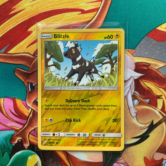 Blitzle Rev. Holo (44/181) - Team Up, Sun & Moon - PokeRand